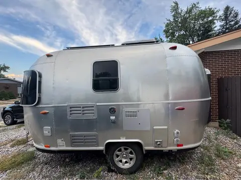 2017 Airstream Sport Bambi 16 ft — photo 3