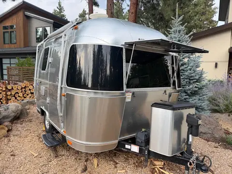 2016 Airstream Bambi — photo 3