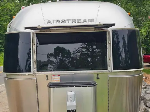 2020 Airstream Flying Cloud 23 CBB; — photo 2