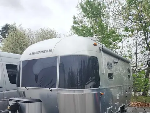 2021 Airstream Caravel — photo 1