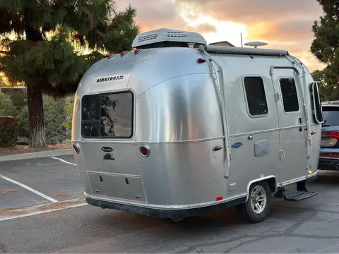 2017 Airstream Bambi 16 ft — photo 4