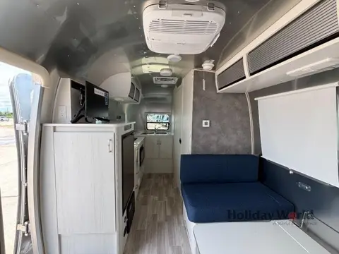 2025 Airstream Bambi 20FB — photo 4