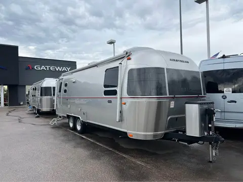 2027 Airstream Stetson + 6666 Special Edition FB — photo 2