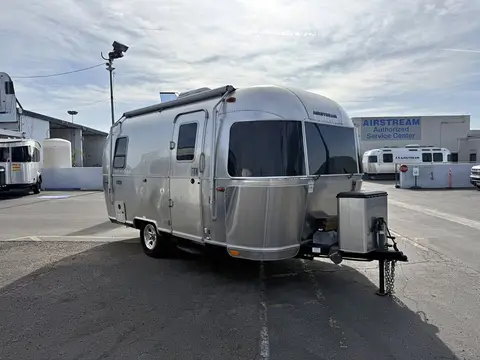 2021 Airstream Bambi 19CB — photo 1