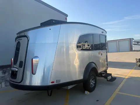 2022 Airstream Basecamp X — photo 2