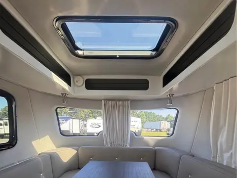 2020 Airstream Nest 16U — photo 5