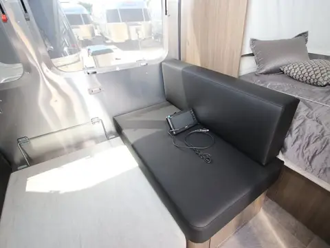 2023 Airstream Caravel 20FB — photo 5