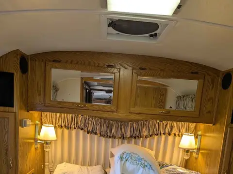 2002 Airstream Classic 31 ft — photo 4