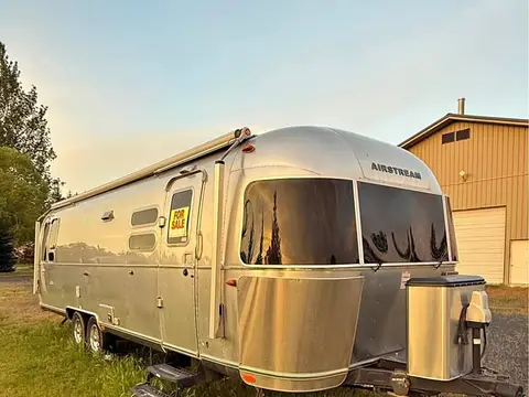 2016 Airstream International 30 ft — photo 1