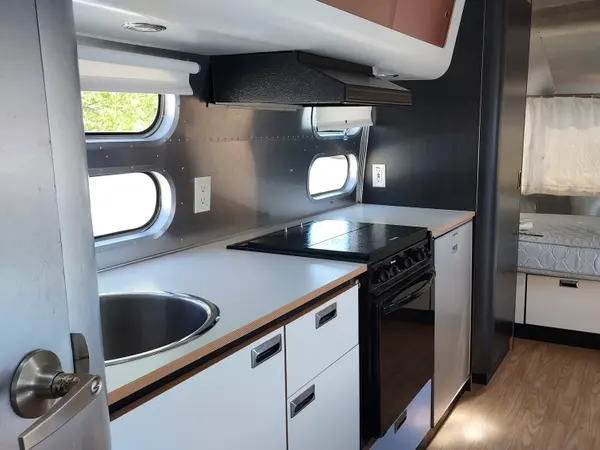 2003 Airstream Safari — photo 5