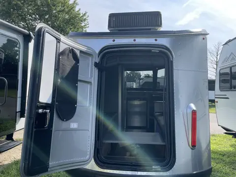 2017 Airstream Basecamp 16 — photo 4