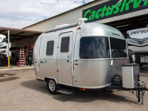 2023 Airstream Bambi 16RB — photo 3