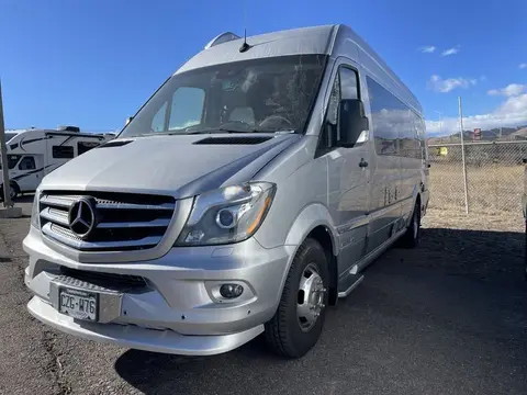 2019 Airstream Interstate Lounge EXT — photo 4