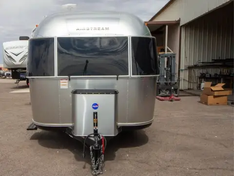 2023 Airstream Bambi 16RB — photo 4