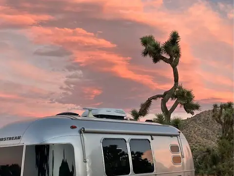 2022 Airstream Caravel 20FB — photo 2