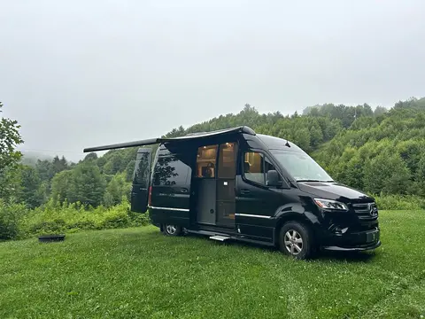 2020 Airstream Interstate 19 — photo 1