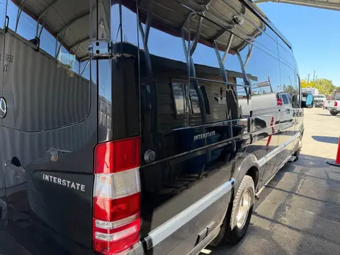 2018 Airstream Interstate — photo 3