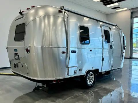 2026 Airstream Bambi 20FB — photo 2