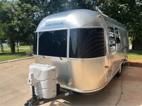 2014 Airstream Bambi — photo 2