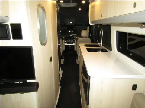 2024 Airstream Interstate 24gt e — photo 4