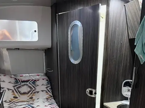 2014 Airstream International 23 ft — photo 4