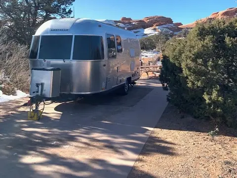 2017 Airstream Bambi 22FB — photo 3
