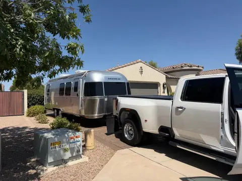 2025 Airstream International 28 ft 28 ft — photo 4
