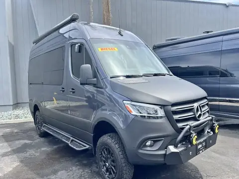 2025 Airstream Interstate — photo 1
