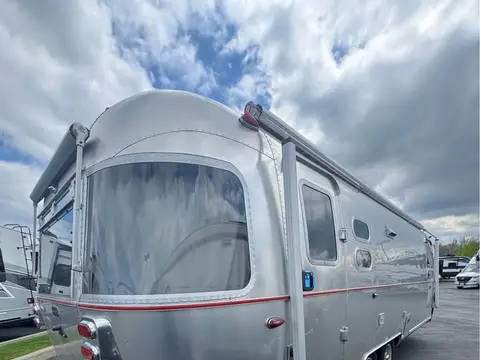 2026 Airstream Stetson + 6666 Special Edition 27 — photo 3