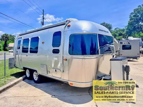 2020 Airstream Flying Cloud 23FB; — photo 1