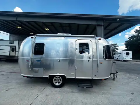 2020 Airstream Bambi 19CB for sale in Spring, TX | Airstream Buy Sell