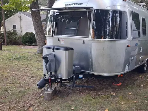 2020 Airstream Bambi FB22 — photo 2