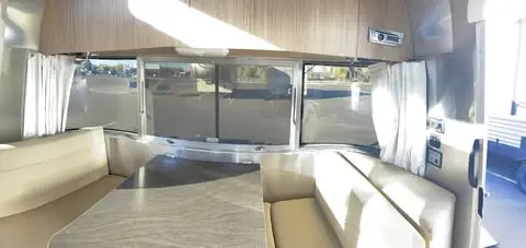 2018 Airstream Flying Cloud 23CB — photo 5