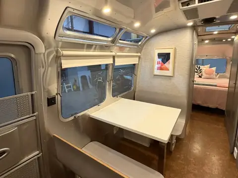2005 Airstream International CCD 28 Designer Edition — photo 4