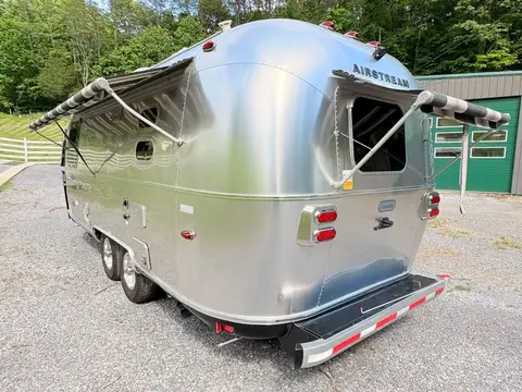 2021 Airstream Globetrotter — photo 4