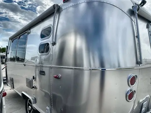 2024 Airstream Caravel — photo 3