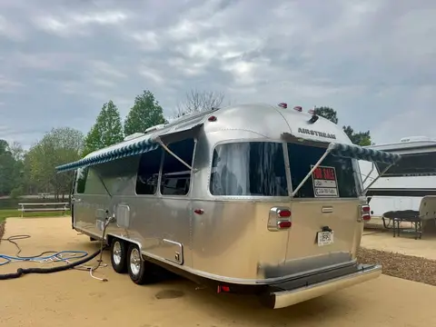 2021 Airstream International Serenity — photo 4