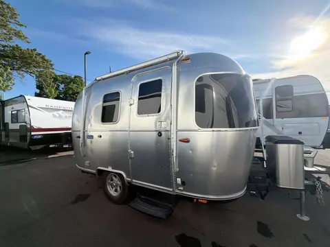 2023 Airstream Bambi 16RB — photo 5