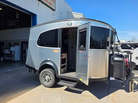 2022 Airstream Basecamp X — photo 2