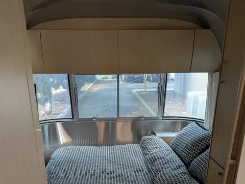 2009 Airstream Flying Cloud 23 ft — photo 4
