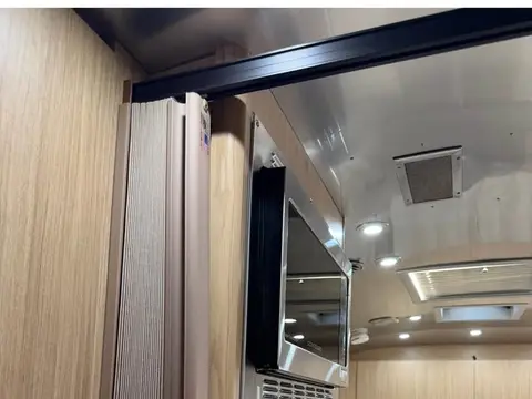 2019 Airstream Flying Cloud 23CB Bunk — photo 5