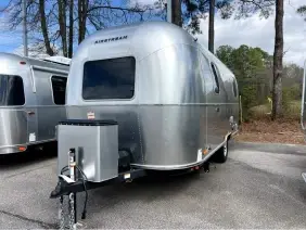 2026 Airstream International World — photo 2