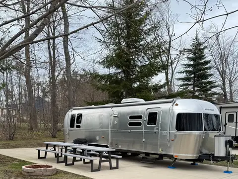2014 Airstream Flying Cloud — photo 4