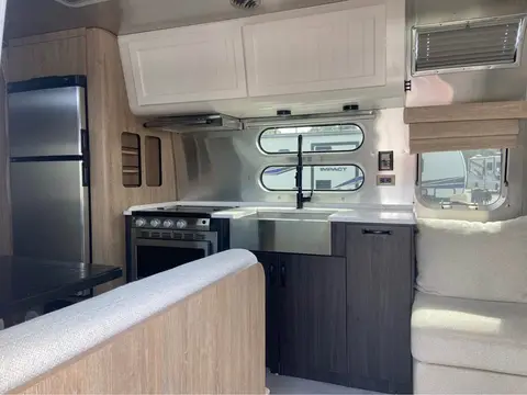2023 Airstream Pottery Barn 28RBT — photo 2