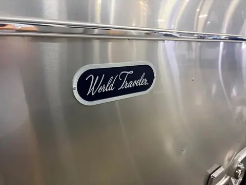2026 Airstream World Traveler 22RB — photo 3