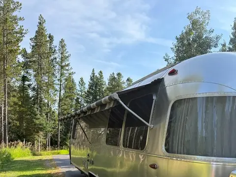2021 Airstream Globetrotter 27 ft — photo 5
