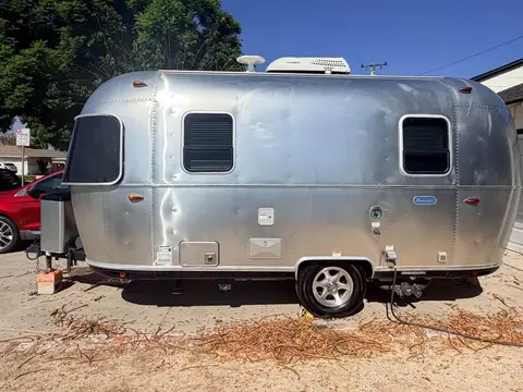 2021 Airstream Bambi — photo 1