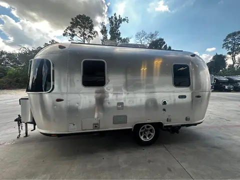 2020 Airstream Bambi 19CB for sale in Spring, TX | Airstream Buy Sell