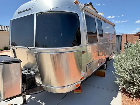 2019 Airstream Sport 22FB — photo 1