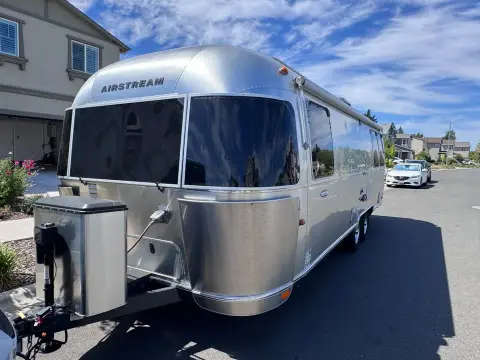 2015 Airstream International Serenity — photo 1